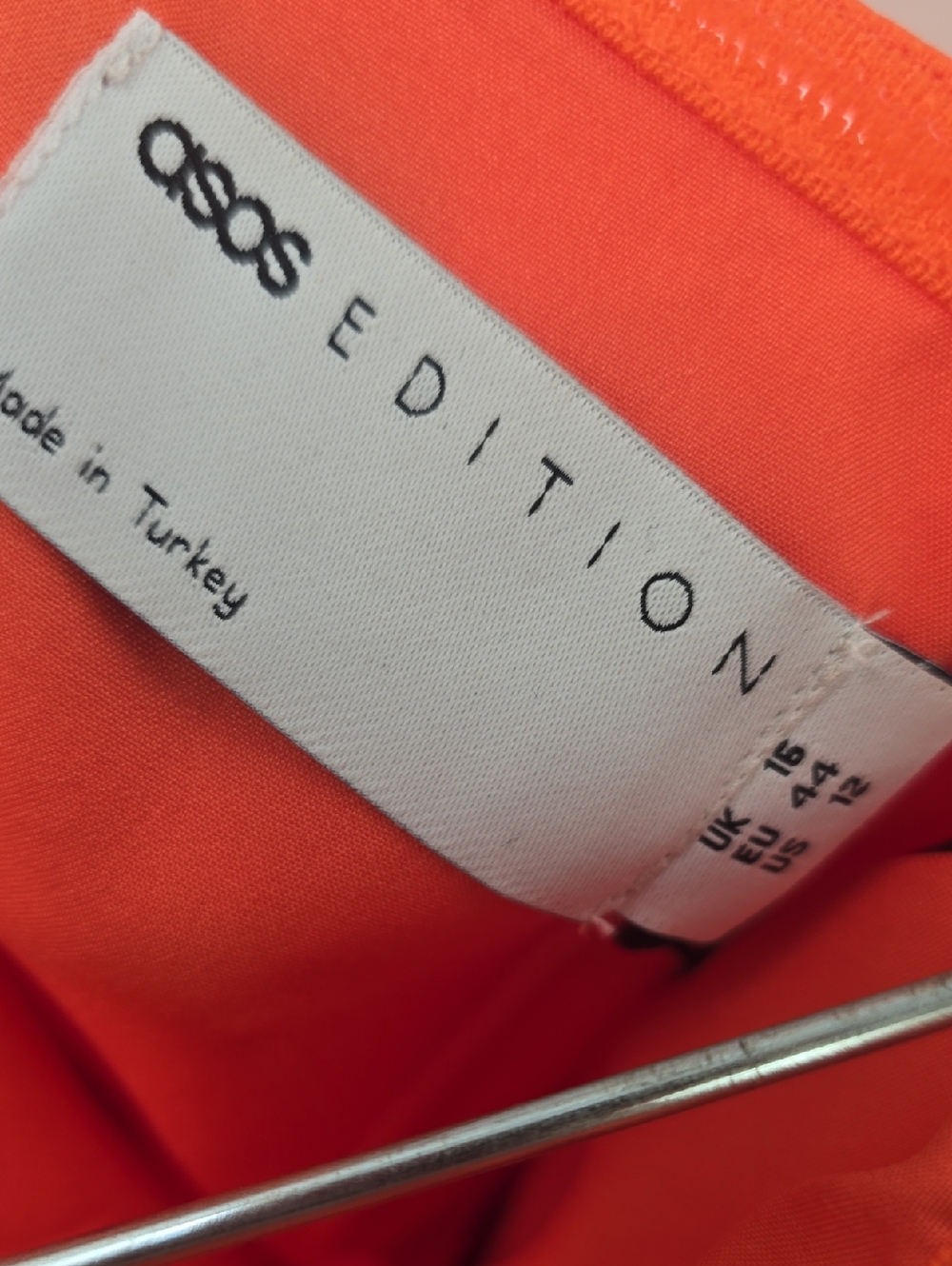 Asos luxe extreme balloon sleeve dress - Picture 9 of 10